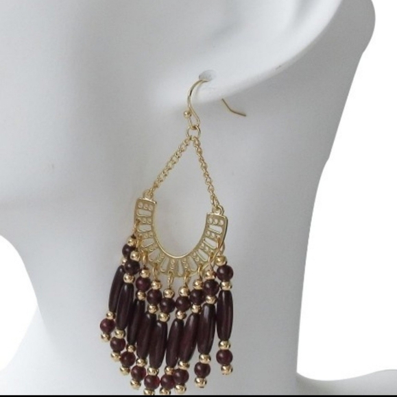 Time and Tru Women's Rustic Plum Bead Chandelier Earrings - Picture 3 of 3